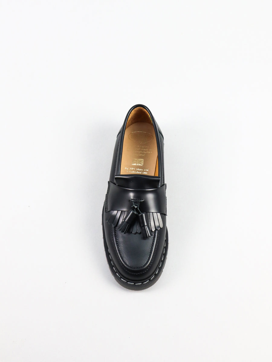 Black Hi-Shine Tassel Loafer